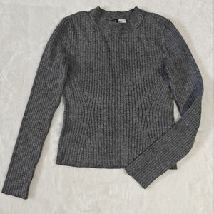 Divided H&M XS Womens Crewneck Sweater Gray Rib Knit Long‎ Sleeve Crop Top Shirt